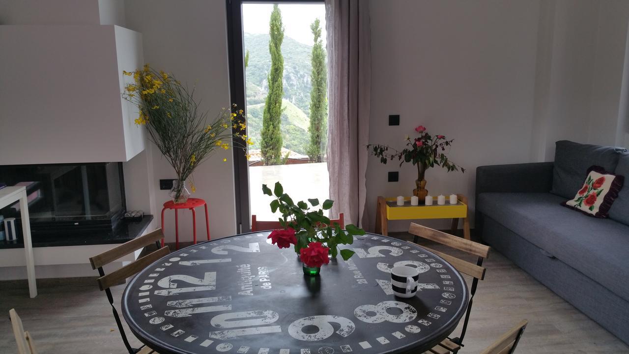 The Z Point Hotel Парга Екстериор снимка