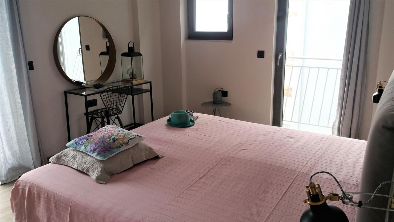 The Z Point Hotel Парга Екстериор снимка